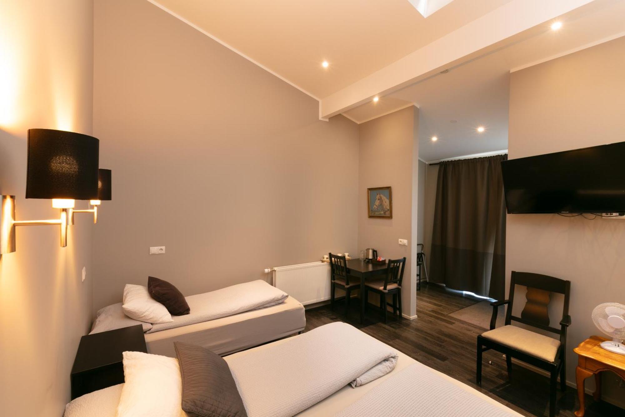 Karuna Guesthouse Saudarkrokur Εξωτερικό φωτογραφία